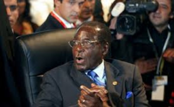 Mugabe eleito presidente da União Africana