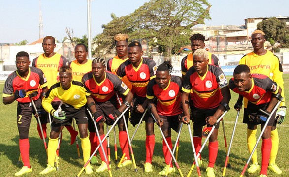 Pela primeira vez Angola é campeã africana de futebol com muletas