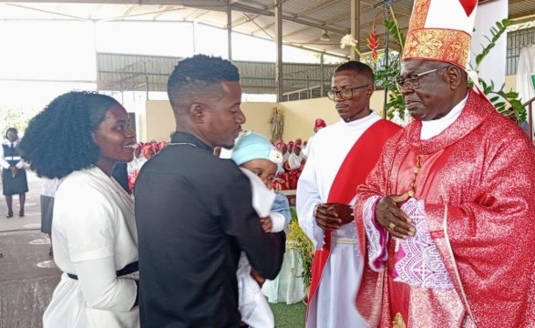 Dom António Francisco Jaca de Visita Pastoral à Paróquia de Nossa Senhora dos Navegantes