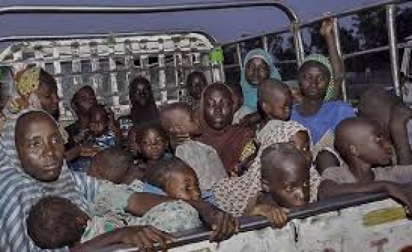 Terroristas do Boko Haram acreditam que filhos de mulheres violadas já nascem com ideologia radical 