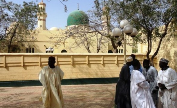 Ataque na saída de mesquita deixa 21 mortos na Nigéria