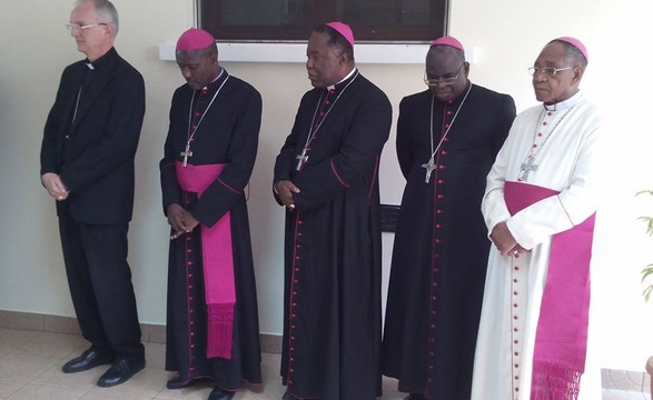 Núncio apostólico recebido pelos bispos da CEAST