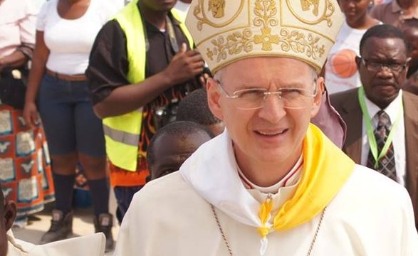 Núncio conclui visita ao município do soyo e reafirma posição da igreja contra o aborto