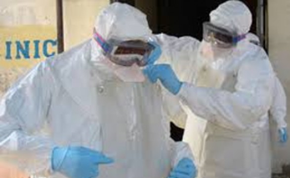 OMS procura travar ébola a partir do Gana