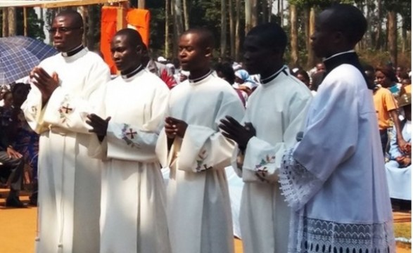 Diocese de Ndalatando ganha novos obreiros para a missão evangelizadora 