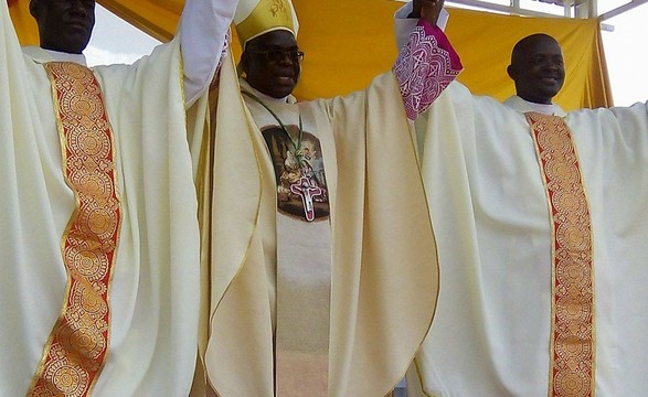 Mais 2 sacerdotes para a Diocese de Caxito em 10 anos de criação