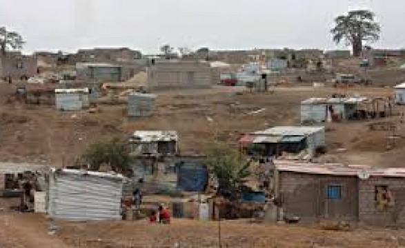Ocupação de terreno em conferência nacional