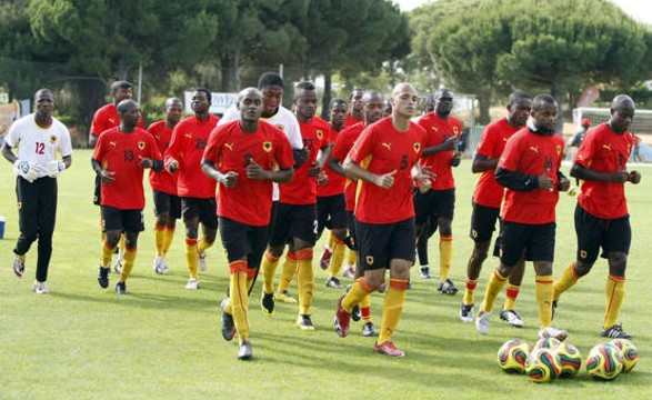 Ferrín prepara jogo com Senegal e insiste na finalização