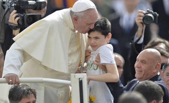 Coragem para amar como Cristo ama a Igreja, Papa Francisco na audiência Geral