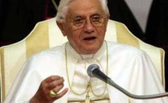 Vaticano: Papa diz que mundo actual precisa de santos
