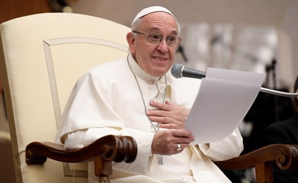 Papa Francisco, 2016: reforma real é o amor dos santos