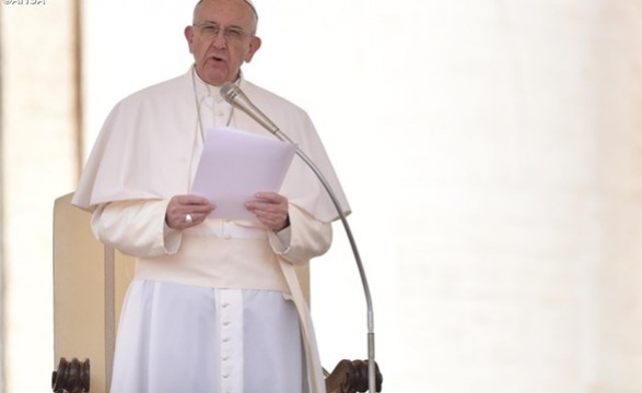 Papa faz “apelo urgente” ao diálogo na Venezuela