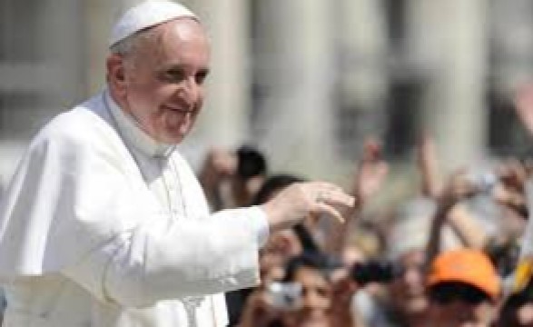 “Os esposos são uma única carne” Papa Francisco na audiência geral