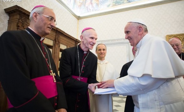 Papa à Igreja do Norte de África: