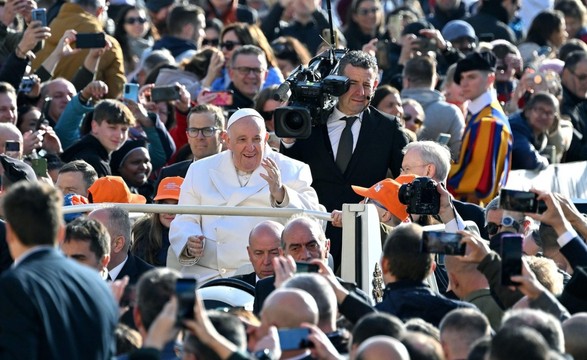 Papa alerta para tentação de “auto-suficiência” espiritual