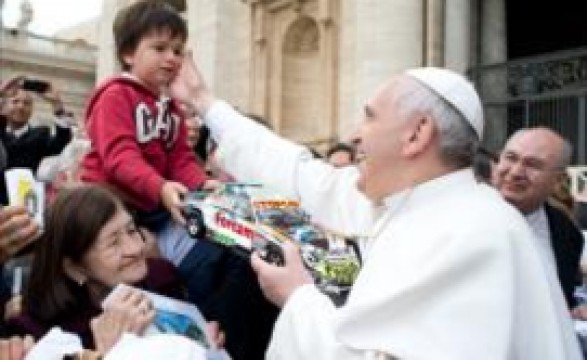 “Por favor, calem-se as armas” Papa na audiência a 4fª