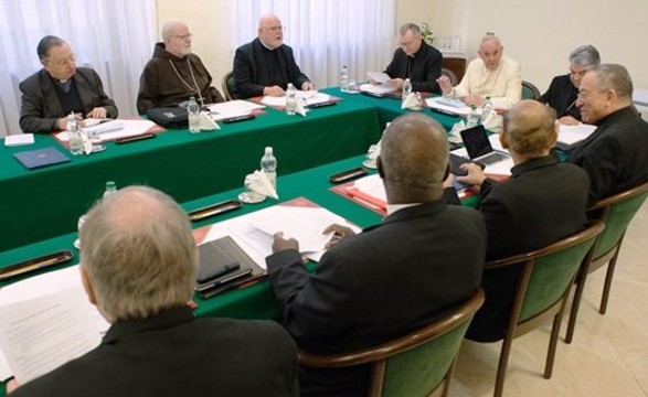 Papa encerra 14ª reunião do Conselho dos Cardeais