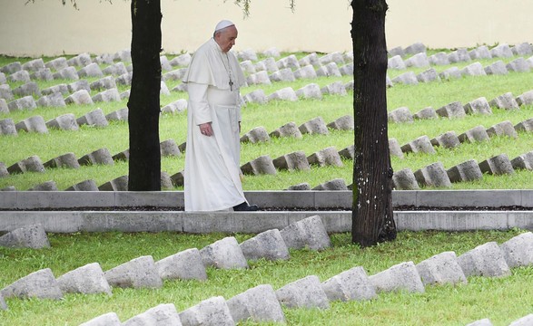 “Guerras só produzem cemitérios e morte” diz Papa