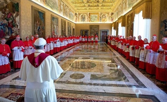 Papa convoca Consistório para 5 de Outubro: Portugal e Angola terão novos cardeais