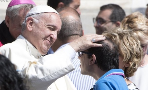 “Ter a coragem de chamar Deus com o nome de Pai” Papa na audiência