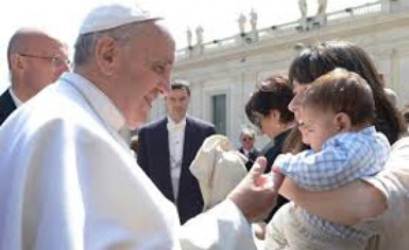 Papa Francisco pede orações para o próximo Sínodo dos Bispos sobre a Família 