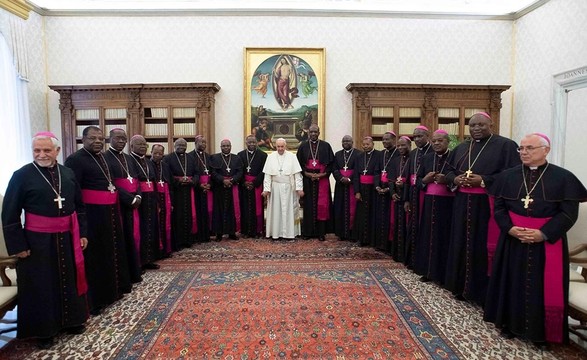 Bispos da CEAST recebidos pelo Papa Francisco no Vaticano