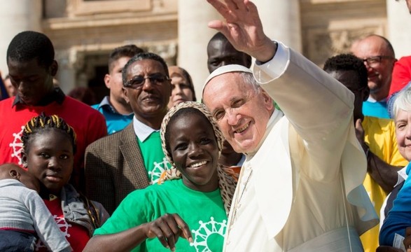 “Abramos o nosso coração aos refugiados”, apela o Papa