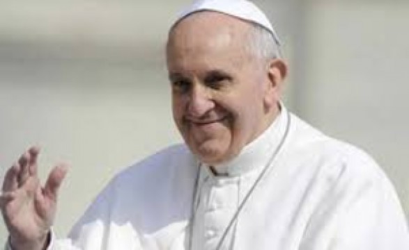 “Ter um trabalho é essencial, está ligado à dignidade do homem” afirma Papa Francisco