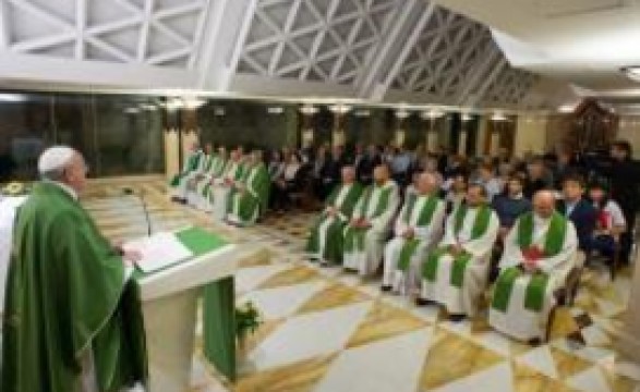 Somos povo unido em Jesus, não pessoas que se arranjam sozinhas – o Papa em Santa Marta