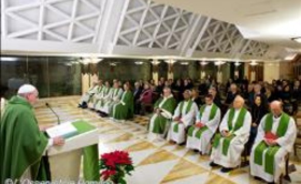“Amar cristo sem a igreja é uma dicotomia absurda” diz papa Francisco