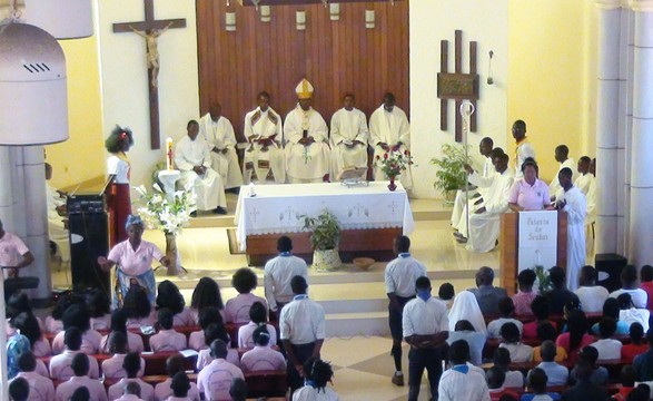 Malanje celebra pascoa jovem em Kalandula