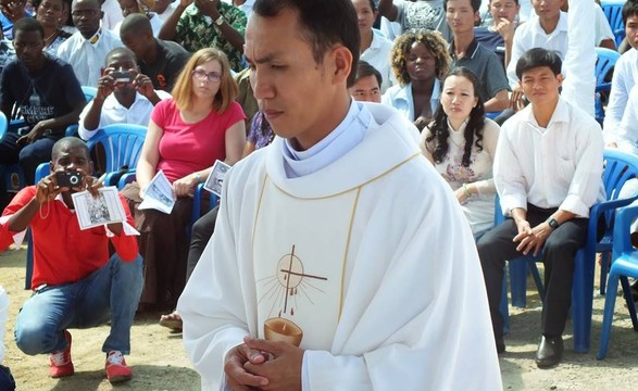 Sacerdote Vietnamita Salesiano ordenado em Benguela  