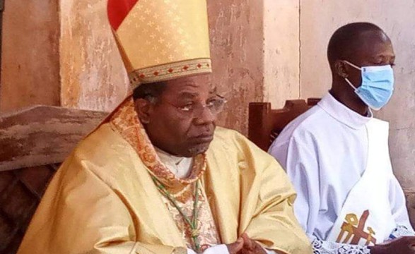 Bispo do Dundo encerra XIª Peregrinação à missão católica do Mussuco