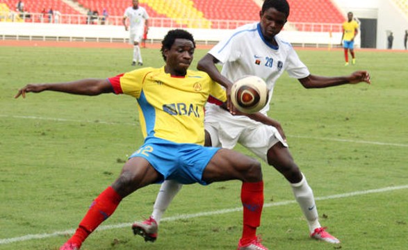 Caála antecipa jogo com o Petro