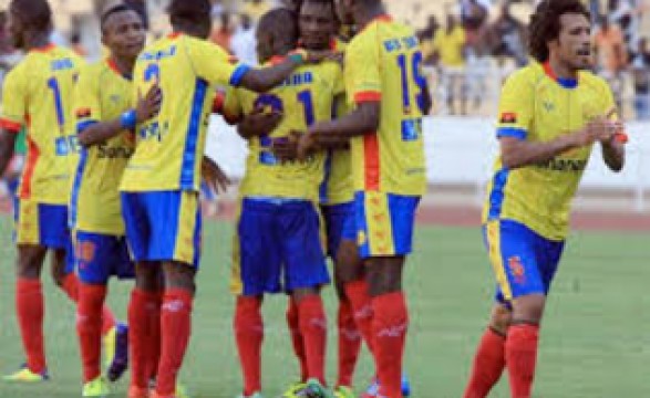 Petro perde diante do African Stars