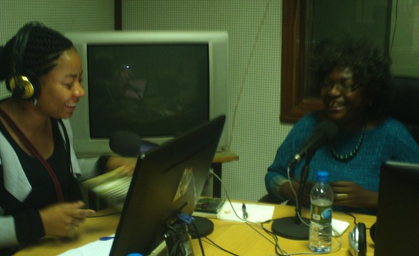 Discurso Directo: Jornalista Margareth Nanga conversou com a Drª Encarnação Pimenta-Lançamento de 2 livros