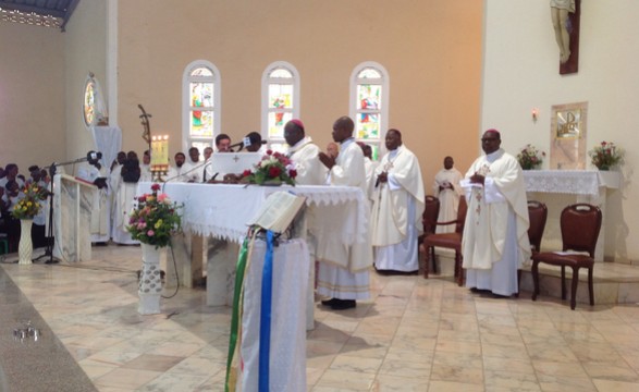 Jubileu dos 25 anos de vida sacerdotal do Bispo de Caxito