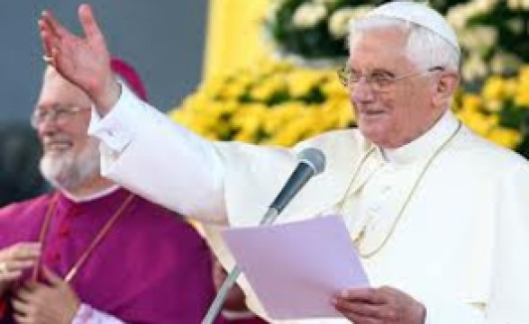 Esforço ecuménico deve contribuir para solucionar crise de fé Diz Papa
