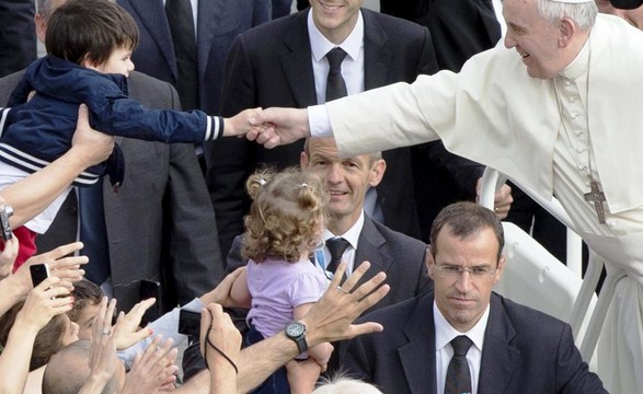 A Igreja deve manter acesa a esperança no caminho para Deus – o Papa na audiência geral