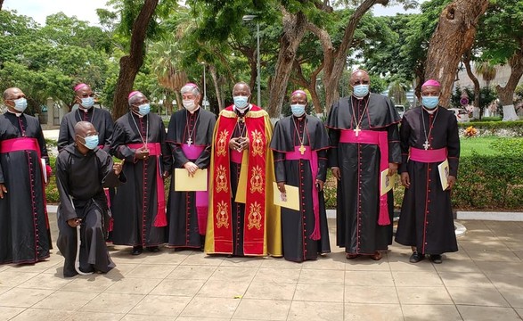 Igreja em Luanda abre tribunal Interdiocesano