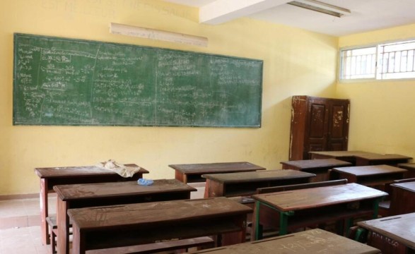 Ausências injustificadas leva a demissão de mais de 100 professores da função pública no Bengo