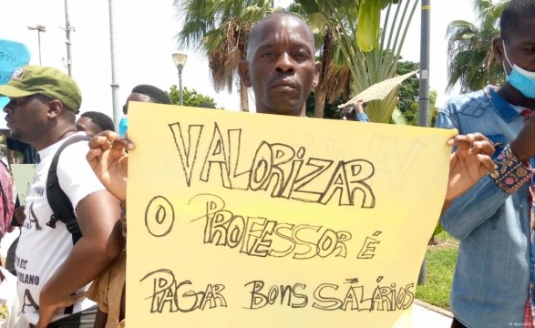 Professores ameaçam greve no kwanza sul por atraso de subsídios há mais de 1 ano