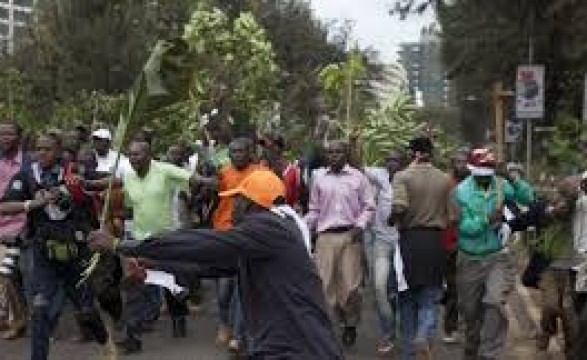 Oposição do Quénia sai à rua