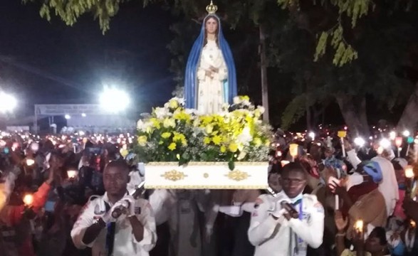 Sob o signo da esperança arrancou a tradicional peregrinação ao santuário da Muxima