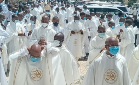 Município da Ganda, entre as futuras novas dioceses da CEAST