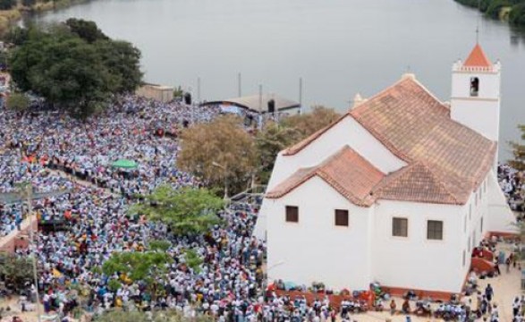 Reitores dos santuários da igreja em Angola reunidos 