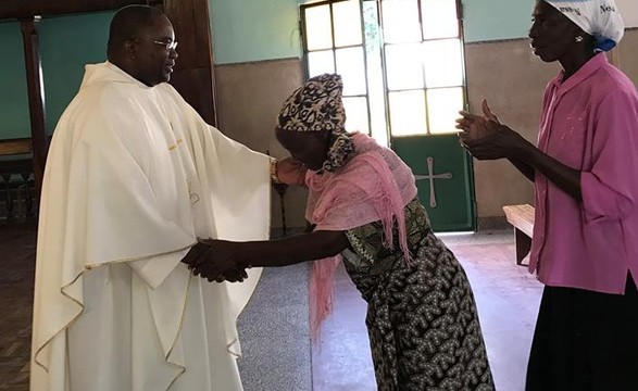 Paróquia de São Pedro recebe, Padre Belmiro nomeado Bispo de Cabinda em ambiente de festa 