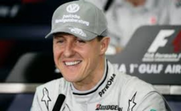 Schumacher regressa a casa