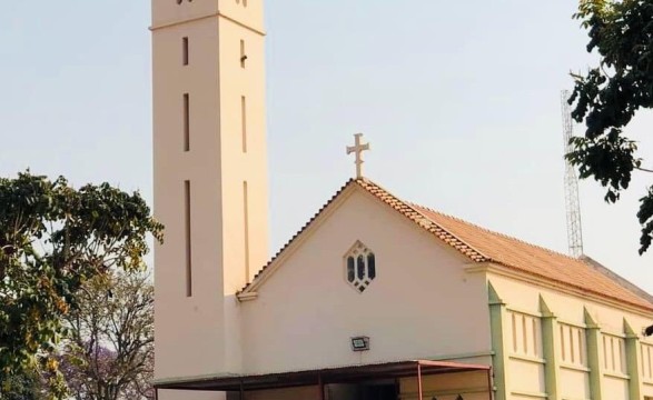 Fiéis católicos na diocese de Menongue destacam Papa Francisco como um servo dos pobres