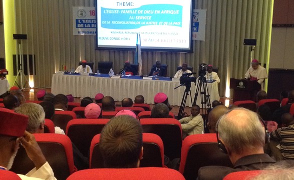 SECAM em assembleia plenária na RDC